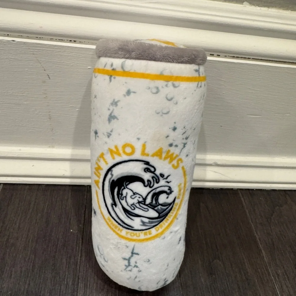 NWOT White Paw Claw Mutt Mango Dog Pet Toy Seltzer- Yellow and Gray